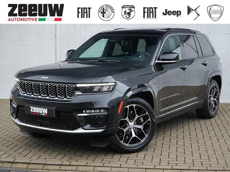 Grijs Occasion 2025 Jeep Grand Cherokee Summit SUV | € 84.900 - Afbeelding 1/4