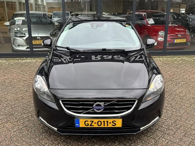 Occasion Volvo V40 Business Edition 120 PK (88 kW) 2015 Zwart Hatchback