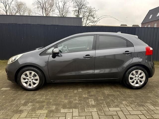 Occasion Kia Rio Plus 86 PK (63 kW) 2012 Grijs Hatchback