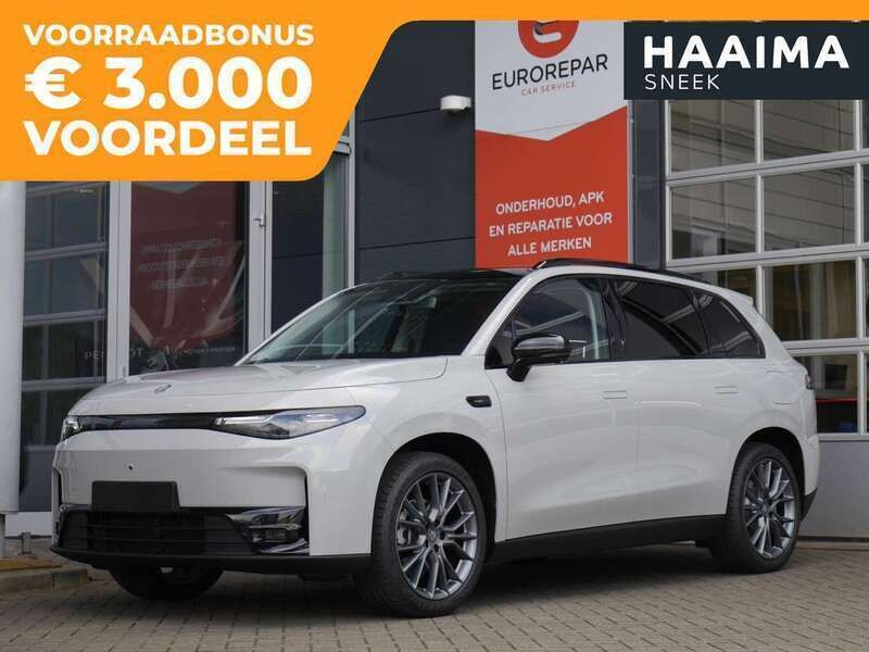 Grijs Gebruikt 2024 Leapmotor C10 SUV | € 38.556 - Afbeelding 1/4