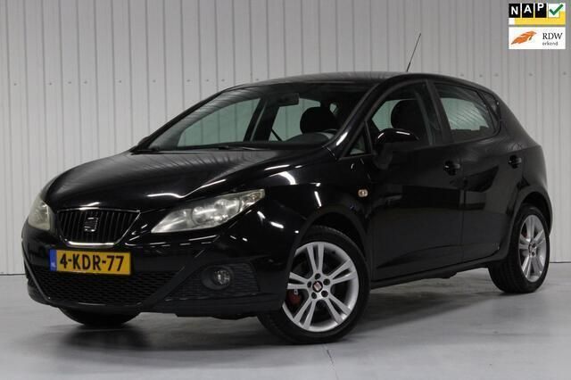 Zwart Gebruikt 2009 Seat Ibiza Style Hatchback | € 2.950 (Eerlijke prijs) - Afbeelding 1/4