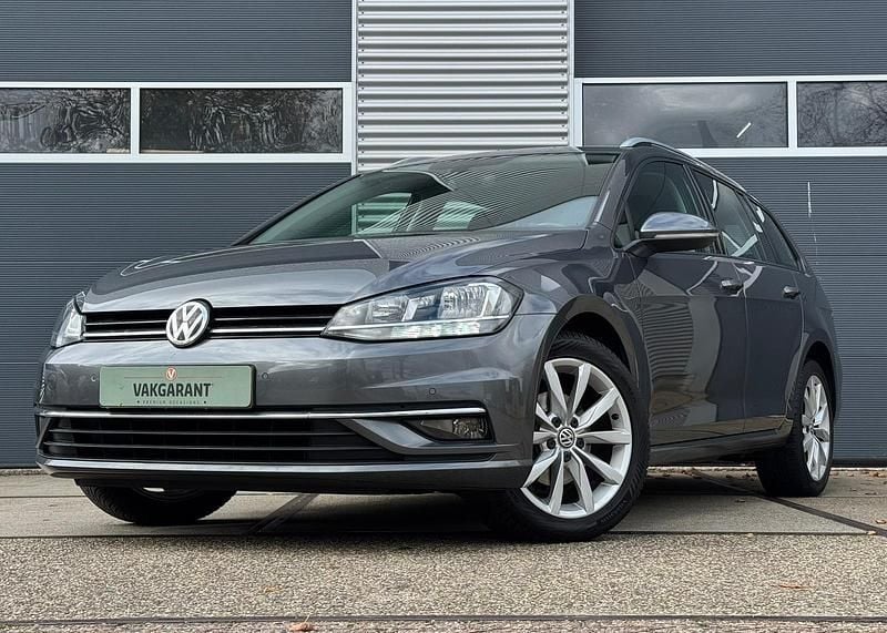 Grijs Gebruikt 2017 VW Golf VII Comfortline Stationwagen | € 11.950 (Goede deal) - Afbeelding 1/4