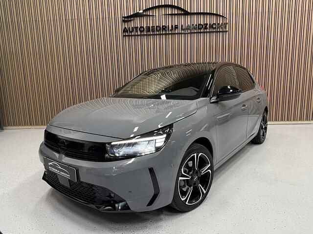 Grijs Gebruikt 2024 Opel Corsa GS Line | € 20.950 - Afbeelding 1/4