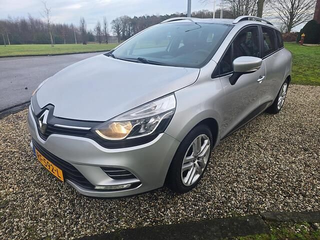 Occasion Renault Clio GrandTour Zen 90 PK (66 kW) 2017 Grijs Stationwagen