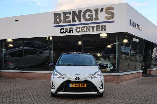 Occasion Toyota Yaris 112 PK (82 kW) 2019 Wit Hatchback