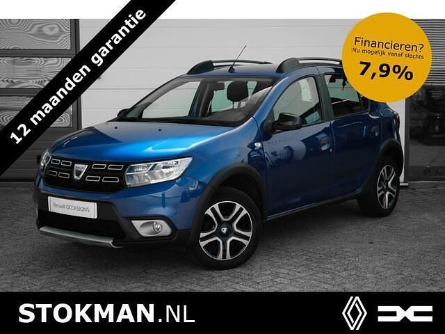 Blauw Gebruikt 2020 Dacia Sandero Stepway Hatchback | € 13.900 (Iets duurder) - Afbeelding 1/4