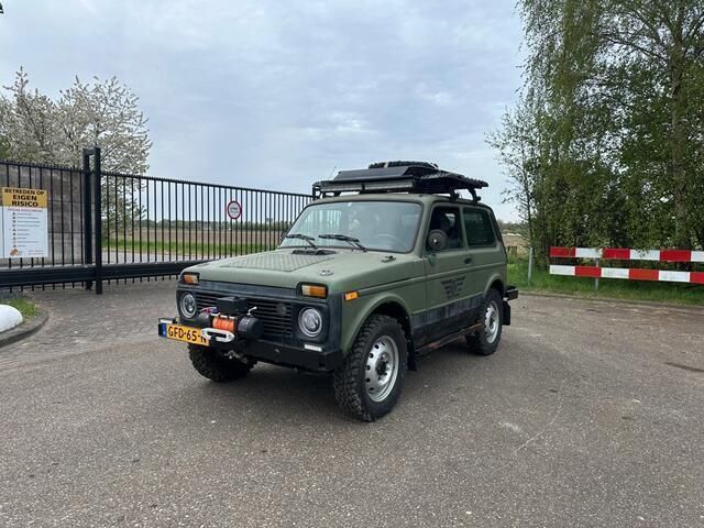 Groen Gebruikt 2004 Lada niva SUV | € 6.250 - Afbeelding 1/4