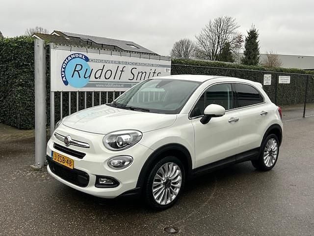 Wit Gebruikt 2015 Fiat 500X Lounge SUV | € 9.990 (Eerlijke prijs) - Afbeelding 1/4
