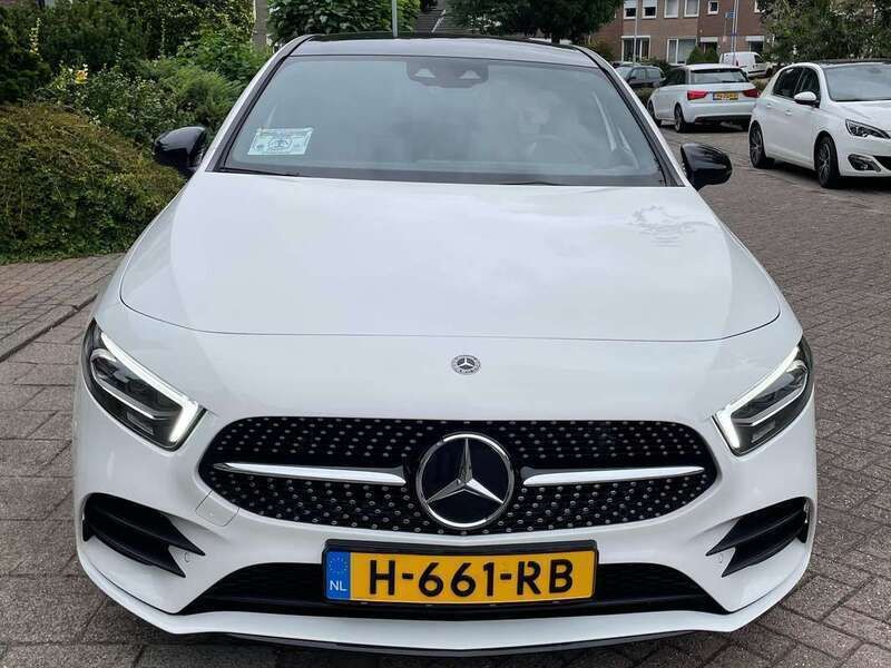 Wit Gebruikt 2020 Mercedes A220 Premium Plus Sedan | € 25.950 (Eerlijke prijs) - Afbeelding 1/4