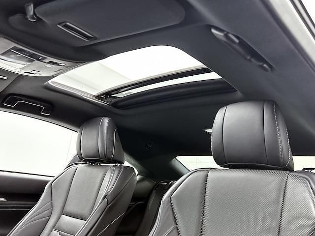 Occasion Lexus RC300h Sport Line 223 PK (164 kW) 2019 Zwart Coupé