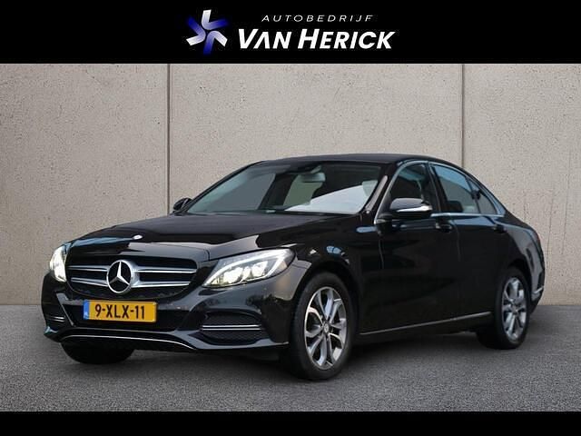 Zwart Occasion 2014 Mercedes C200 Prestige Sedan | € 18.945 (Eerlijke prijs) - Afbeelding 1/4