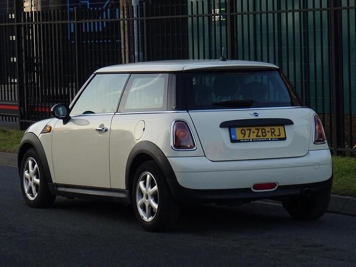 Occasion Mini ONE 95 PK (69 kW) 2007 Wit Hatchback