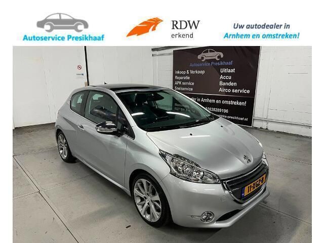 Grijs Gebruikt 2012 Peugeot 208 Allure Hatchback | € 5.995 (Eerlijke prijs) - Afbeelding 1/4