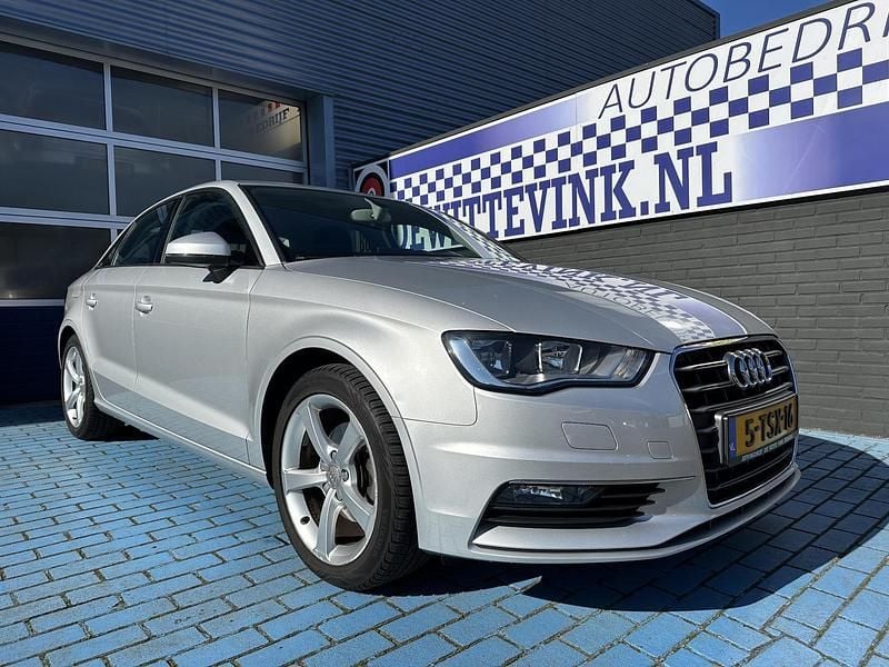 Occasion Audi A3 Premium 140 PK (102 kW) 2014 Grijs Sedan