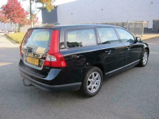 Occasion Volvo V70 Kinetic 175 PK (128 kW) 2010 Zwart Stationwagen
