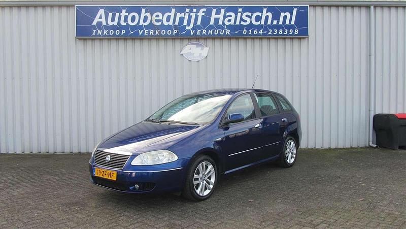 Occasion Fiat Croma 147 PK (108 kW) 2008 Blauw Stationwagen