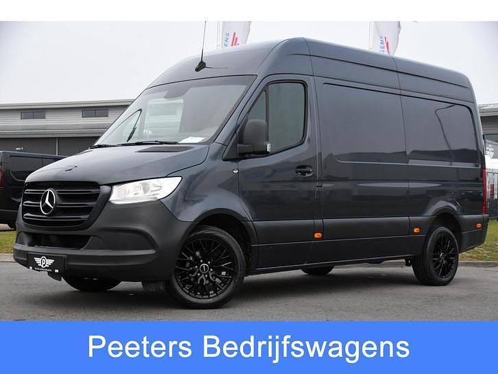 Occasion Mercedes Sprinter Edition 170 PK (125 kW) 2021 Grijs (metallic) Van