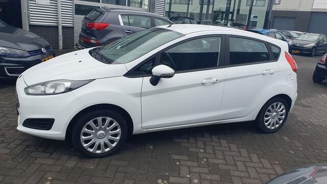 Occasion Ford Fiesta Style 65 PK (47 kW) 2015 Wit Hatchback