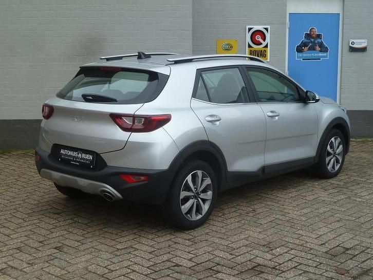Occasion Kia Stonic 101 PK (74 kW) 2024 Grijs (metallic) SUV