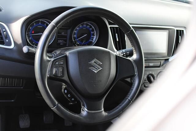 Occasion Suzuki Baleno Exclusive 90 PK (66 kW) 2017 Grijs Hatchback