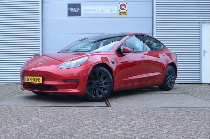 Occasion Tesla Model 3 Long Range AWD 366 kW (498 PK) 2022 Rood Sedan