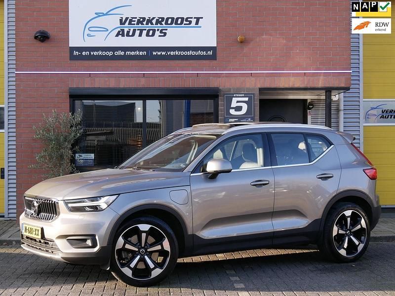 Occasion Volvo XC40 Inscription 195 PK (143 kW) 2022 Grijs SUV
