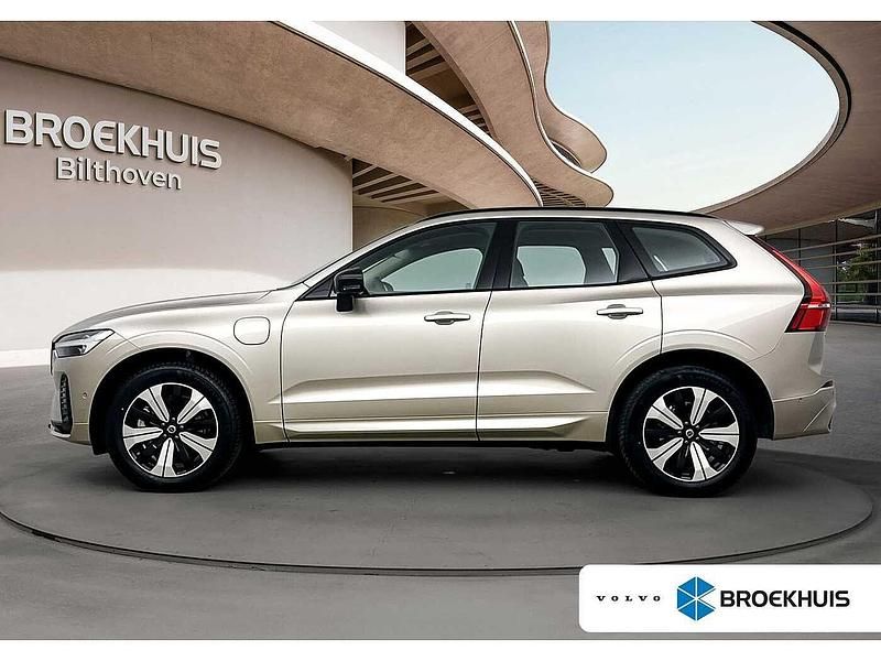 Grijs Occasion 2025 Volvo XC60 Plus SUV | € 59.400 (Eerlijke prijs) - Afbeelding 1/4