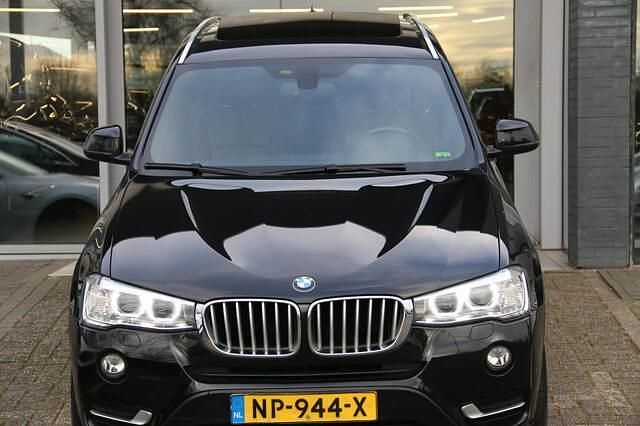 Zwart Gebruikt 2017 BMW X3 Executive SUV | € 23.795 (Eerlijke prijs) - Afbeelding 1/4