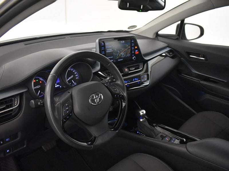 Occasion Toyota C-HR 123 PK (90 kW) 2021 Grijs SUV