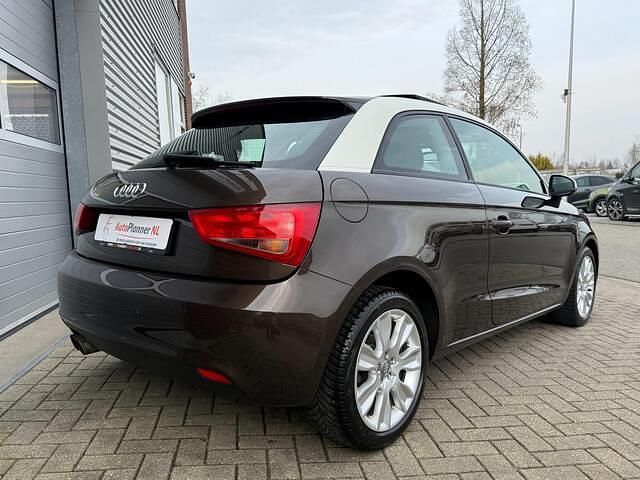 Occasion Audi A1 Ambition 122 PK (89 kW) 2011 Bruin (metallic) Hatchback