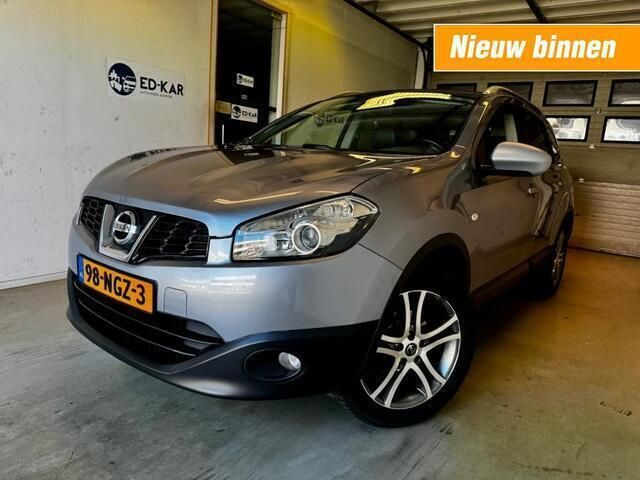 Grijs, metallic lak Gebruikt 2010 Nissan Qashqai +2 SUV | € 5.995 (Eerlijke prijs) - Afbeelding 1/4