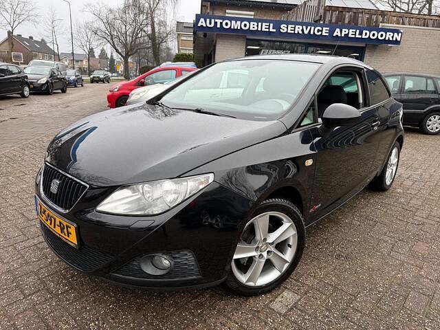 Zwart Occasion 2012 Seat Ibiza Reference Hatchback | € 7.250 (Iets duurder) - Afbeelding 1/4