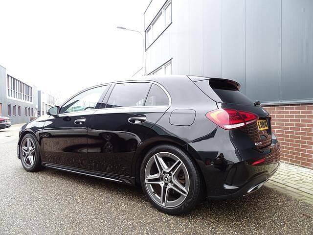 Occasion Mercedes A220 AMG line 191 PK (140 kW) 2019 Zwart Hatchback