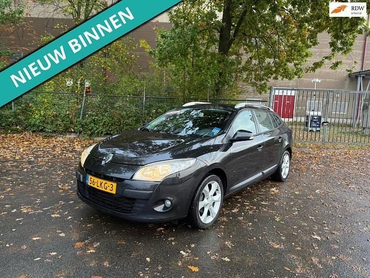 Gebruikt 2010 Renault Mégane III Expression Stationwagen | € 2.499 (Eerlijke prijs) - Afbeelding 1/4