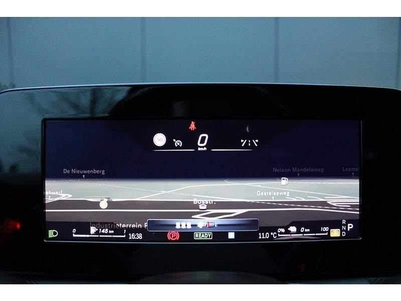 Occasion Mercedes C300 AMG line 204 PK (150 kW) 2022 Grijs Sedan