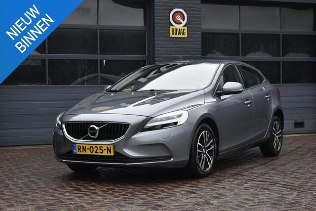 Grijs Occasion 2018 Volvo V40 Hatchback | € 16.950 (Goede deal) - Afbeelding 1/4