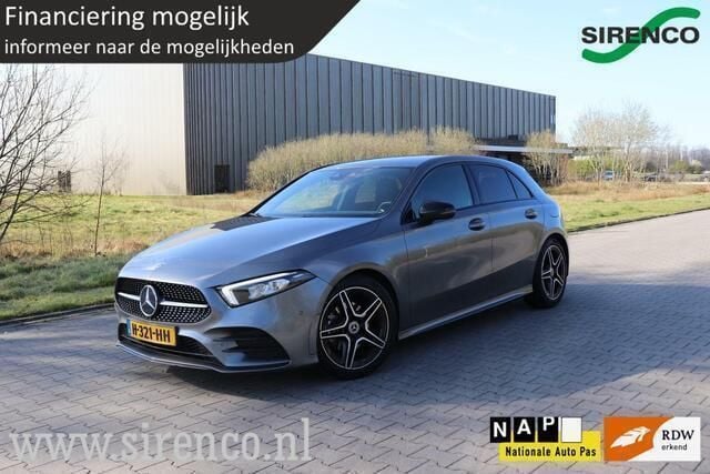 Grijs Gebruikt 2020 Mercedes A180 Business Hatchback | € 20.497 (Goede deal) - Afbeelding 1/4