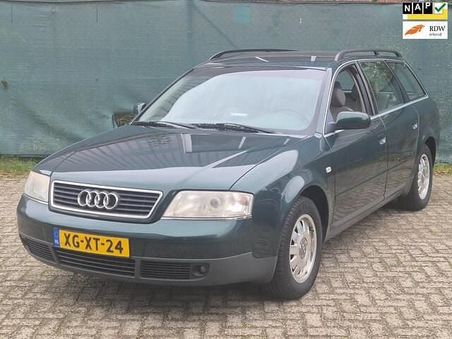 Groen Gebruikt 1998 Audi A6 Stationwagen | € 1.950 (Goede deal) - Afbeelding 1/4