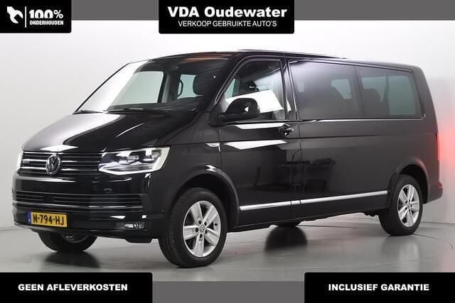 Zwart Gebruikt 2016 VW Caravelle Comfortline MPV | € 39.900 - Afbeelding 1/4