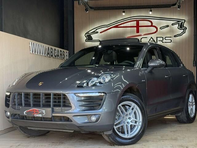 Grijs Gebruikt 2015 Porsche Macan Turbo SUV | € 29.990 - Afbeelding 1/4
