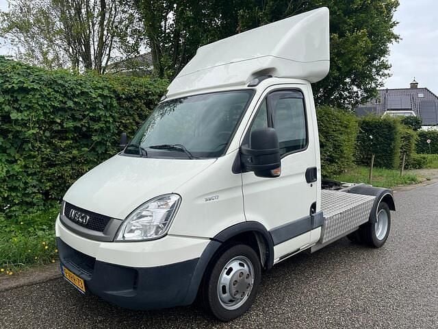 Overige Gebruikt 2011 Iveco Daily Van | € 19.950 - Afbeelding 1/4