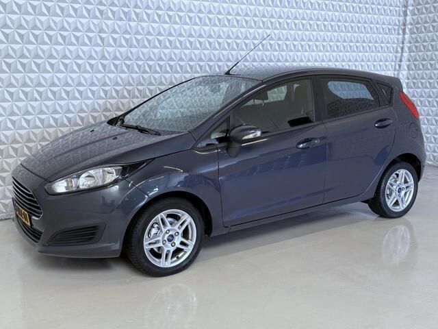 Occasion Ford Fiesta Titanium 80 PK (58 kW) 2013 Blauw Hatchback