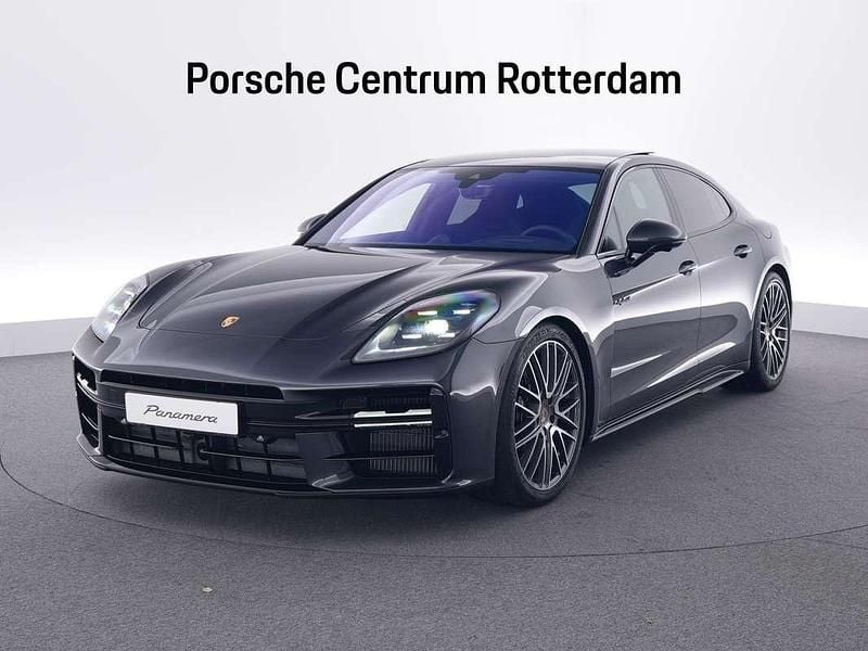 Grijs Gebruikt 2025 Porsche Panamera 4 Sedan | € 179.900 - Afbeelding 1/4