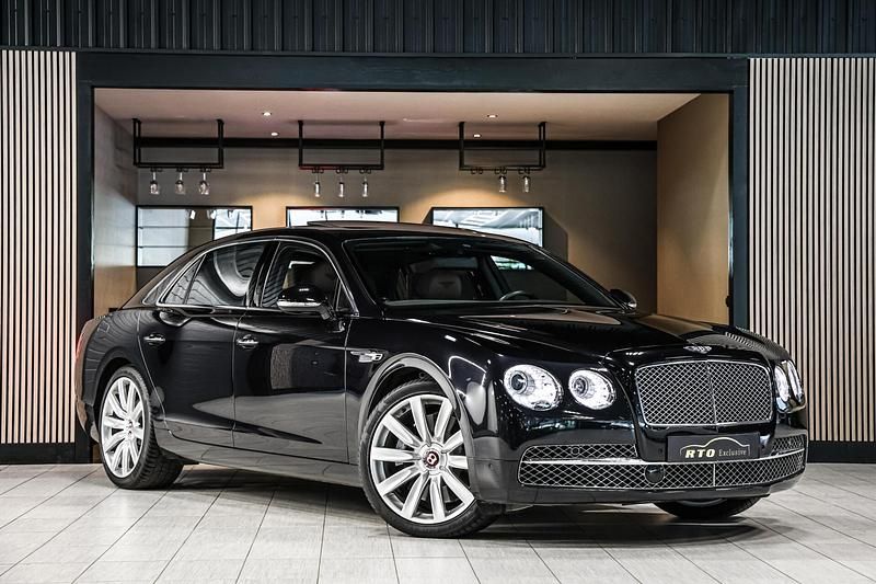 Occasion Bentley Flying Spur 508 PK (373 kW) 2016 Zwart metallic Sedan