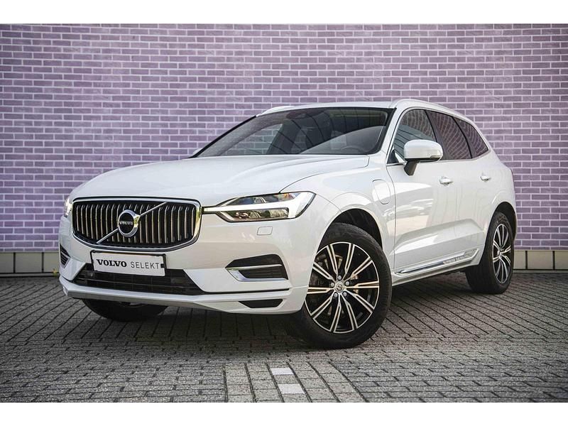 Wit Gebruikt 2020 Volvo XC60 Inscription SUV | € 39.899 (Iets duurder) - Afbeelding 1/4