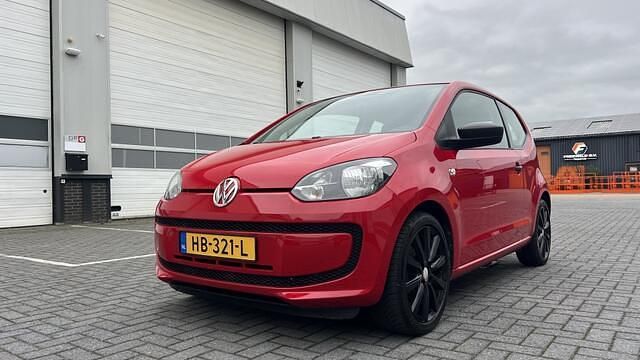 Rood Gebruikt 2015 VW up! take up! Hatchback | € 6.250 (Eerlijke prijs) - Afbeelding 1/4
