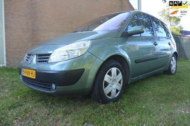 Groen Gebruikt 2004 Renault Scénic II Dynamique MPV | € 1.399 (Eerlijke prijs) - Afbeelding 1/4