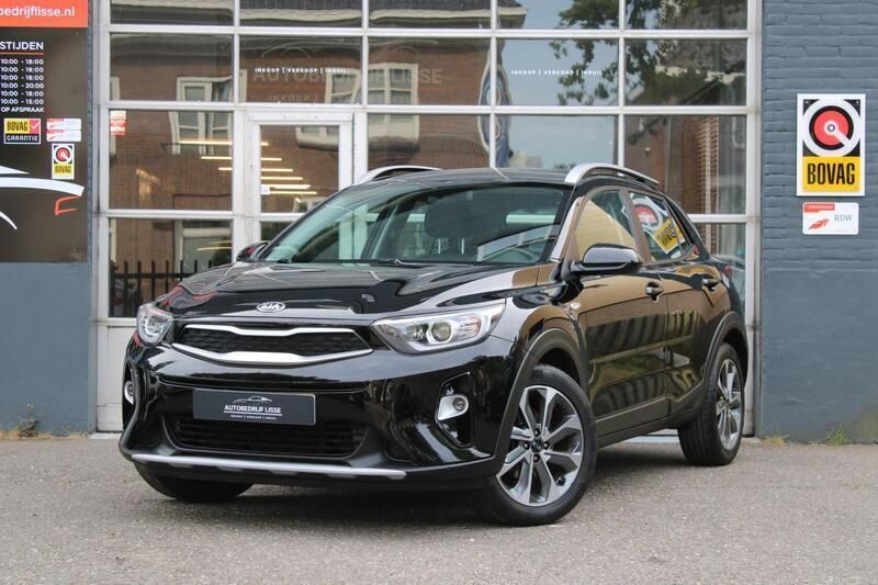 Zwart Gebruikt 2020 Kia Stonic SUV | € 15.495 (Eerlijke prijs) - Afbeelding 1/4