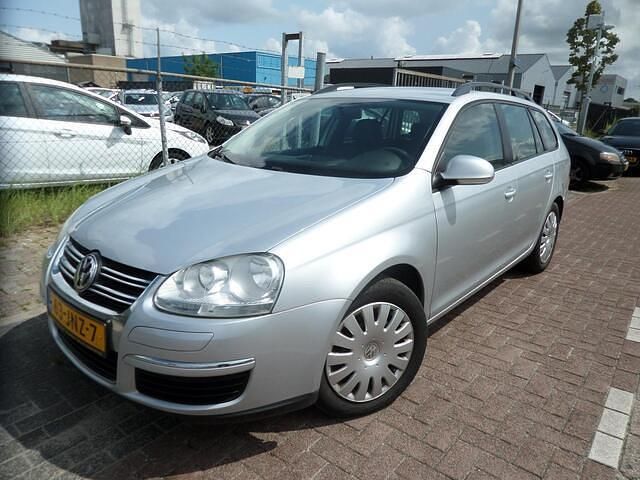 Grijs Occasion 2009 VW Golf V Trendline Stationwagen | € 3.249 (Goede deal) - Afbeelding 1/4