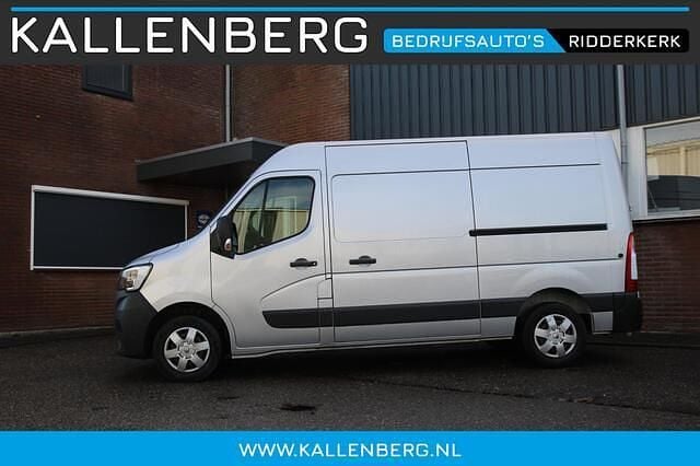 Occasion Renault Master 136 PK (100 kW) 2021 Grijs MPV
